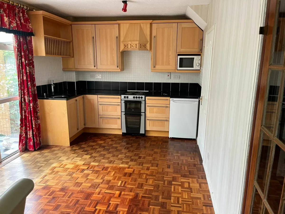 Kitchen - Complete Set - Image 1