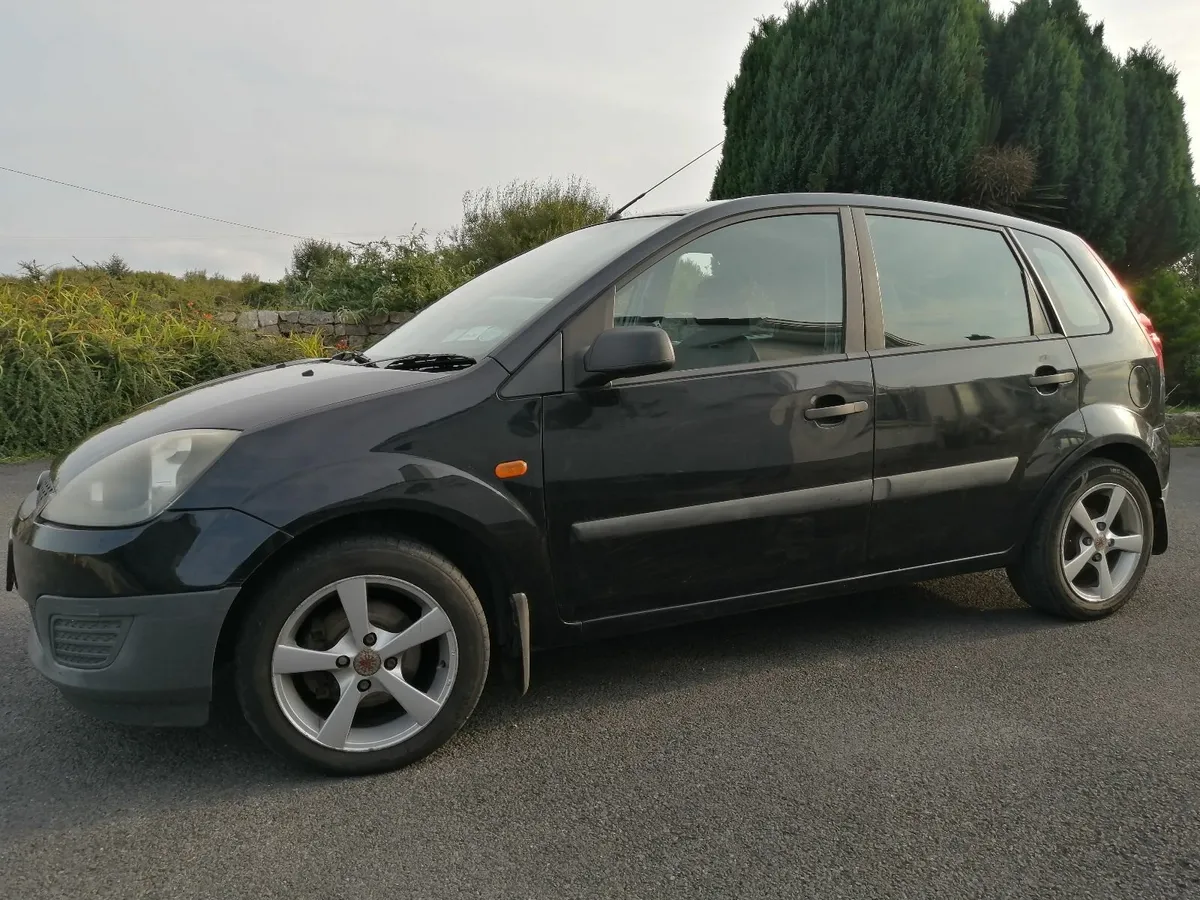 Ford Fiesta 2008 - Image 2