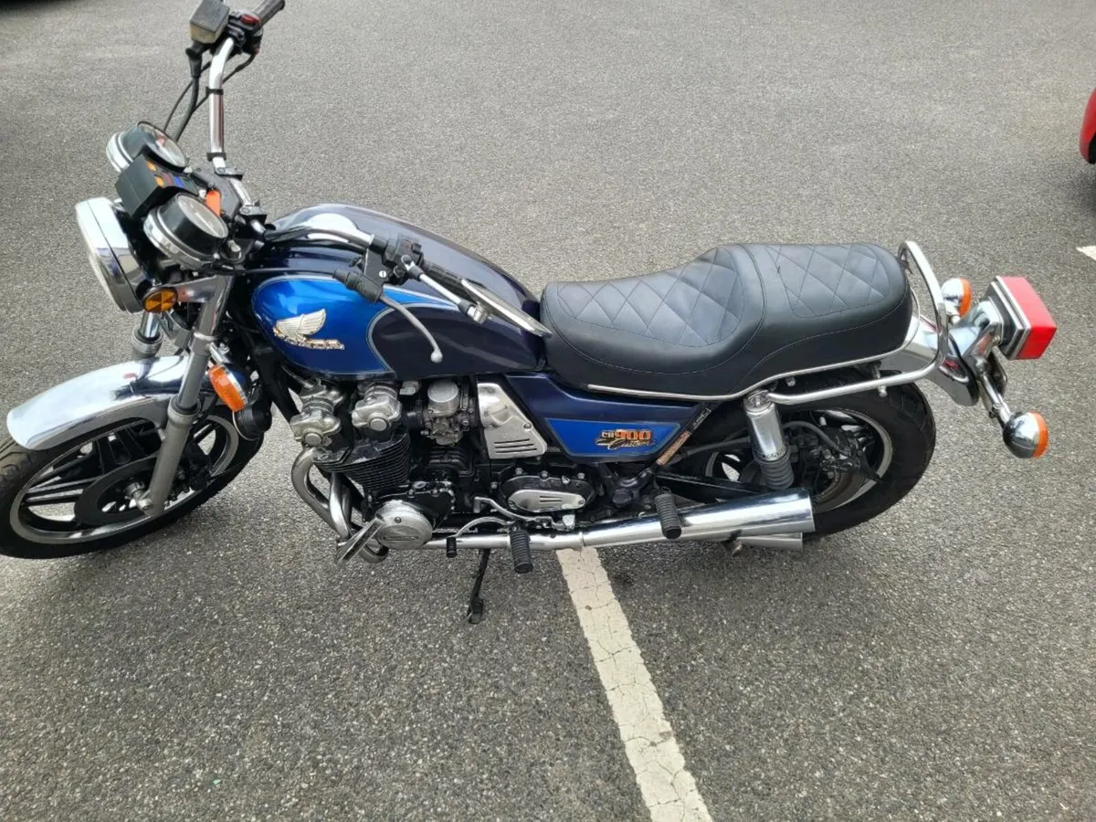 1982 CB900 Custom - Image 3