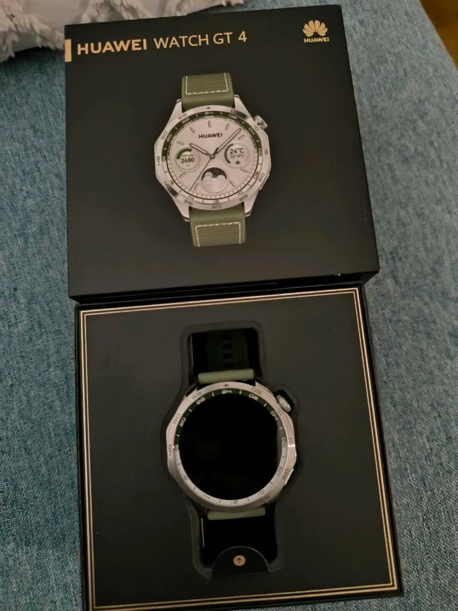 Huawei watch gt4 spotless condition - Image 2