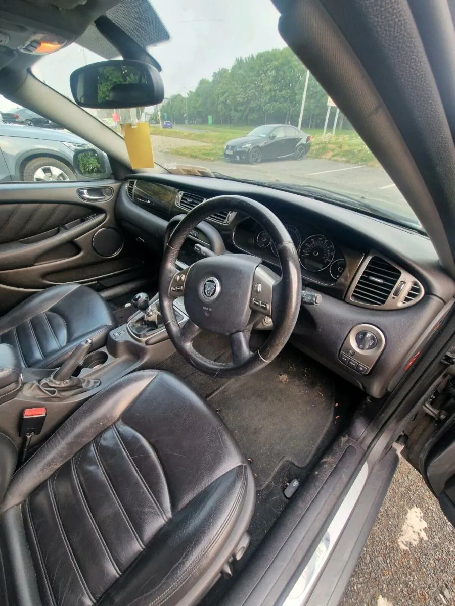 Jaguar X-type 2009 - Image 4