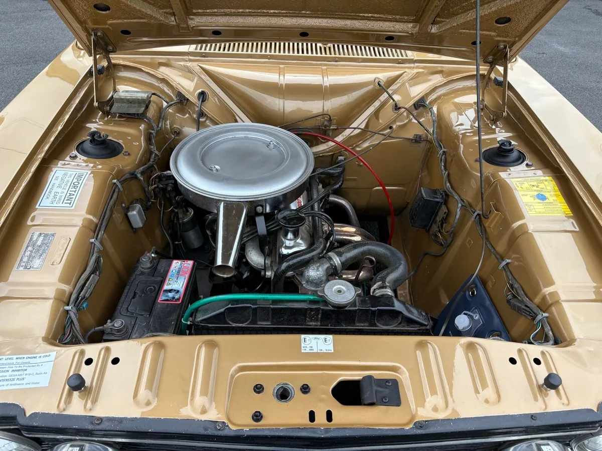 1970  FORD CORTINA  1600  E - Image 3