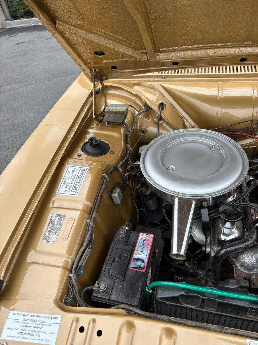 1970  FORD CORTINA  1600  E - Image 4
