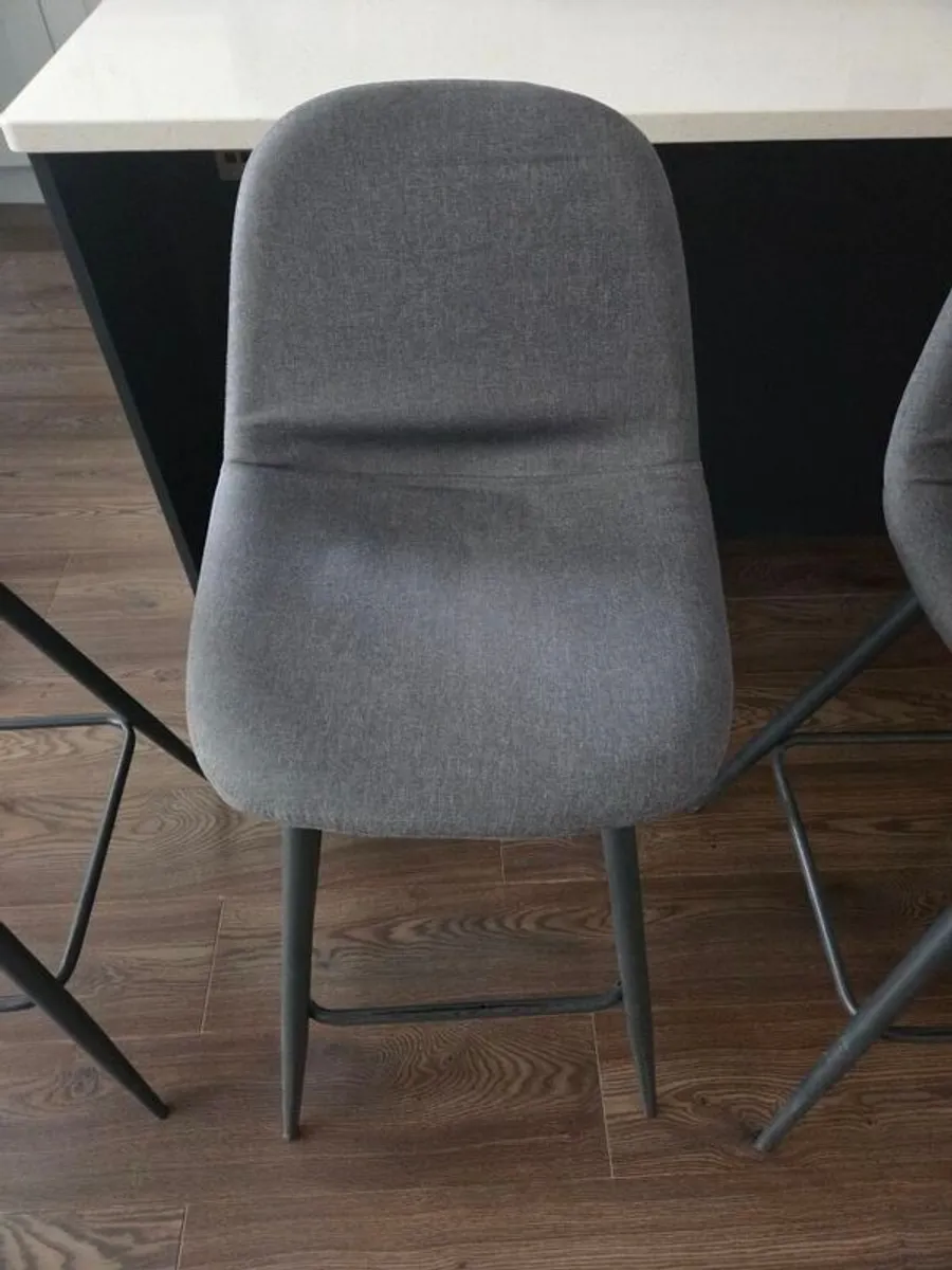 4 Kitchen island Stools - Image 4