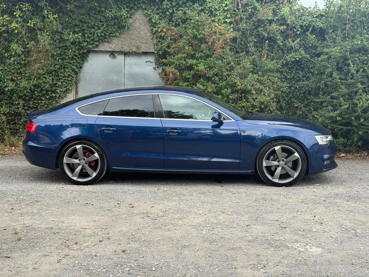 Audi A5 132 S-Line - Image 3