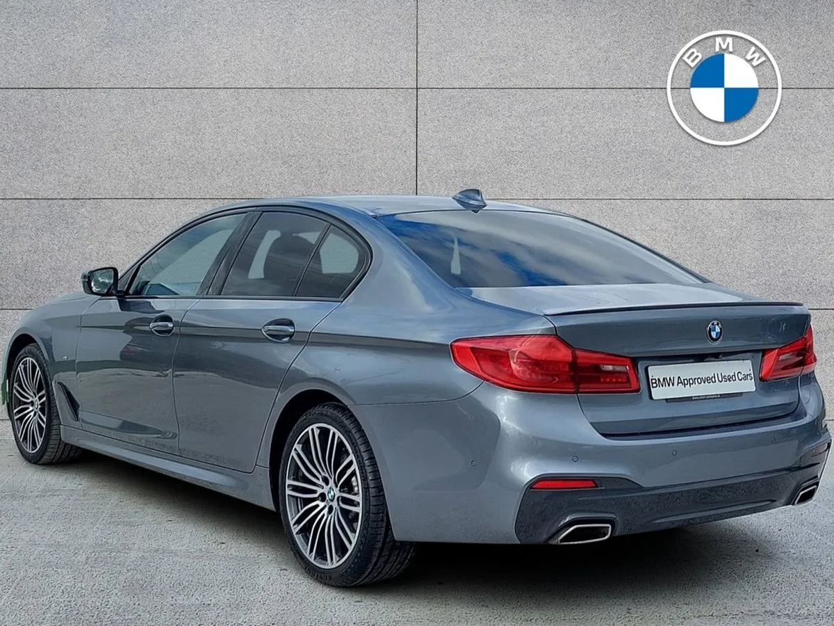 BMW 5 Series 520d Xdrive M Sport Auto - Image 2