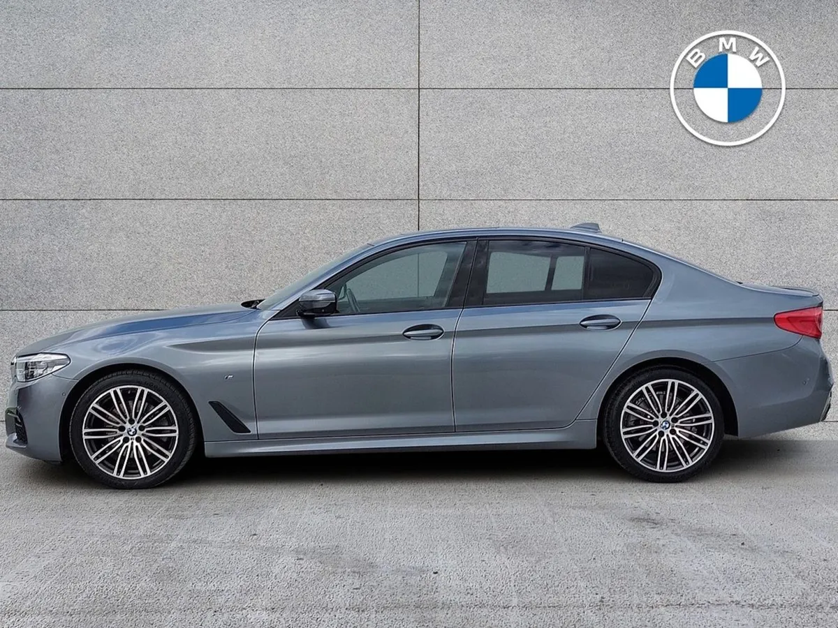 BMW 5 Series 520d Xdrive M Sport Auto - Image 3