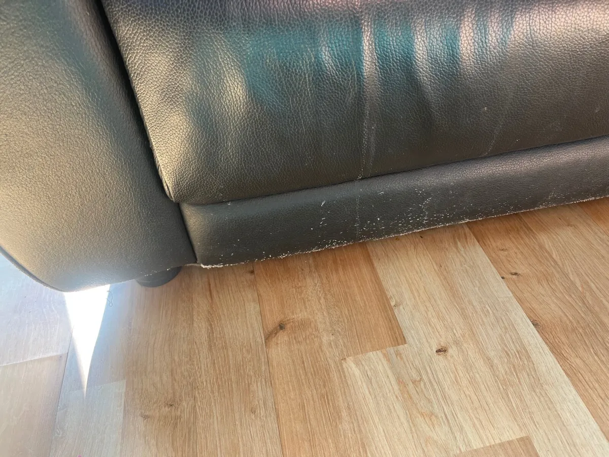 3 seater and 2 seater - Image 3