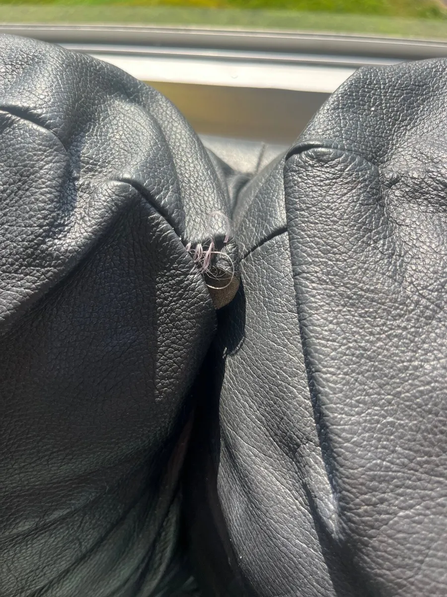 3 seater and 2 seater - Image 4