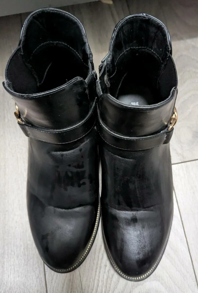 Women's Dunnes Ankle Boots - Image 3