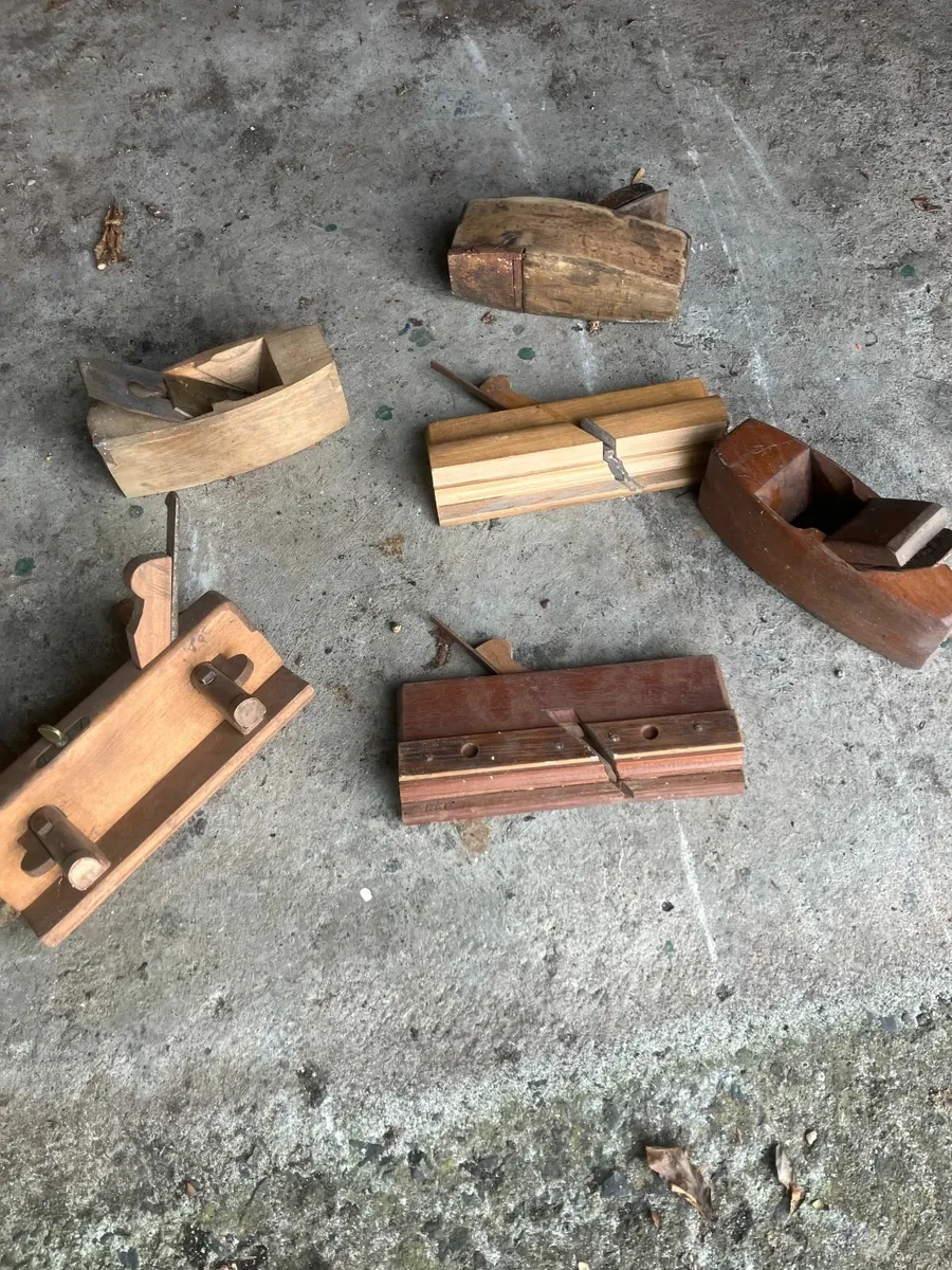 Wood planes / coffin planes / moulding planes - Image 1