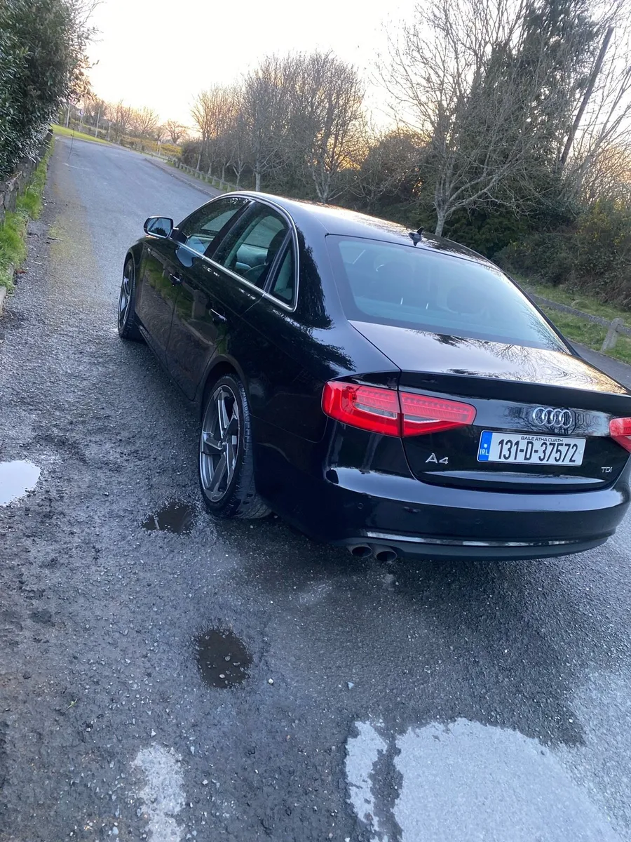 Audi A4 - Image 2