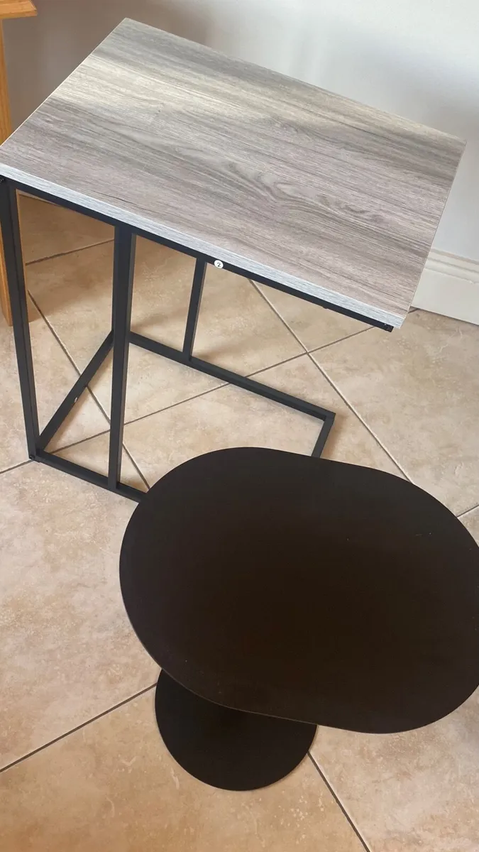 Side table  black round  (new) - Image 2