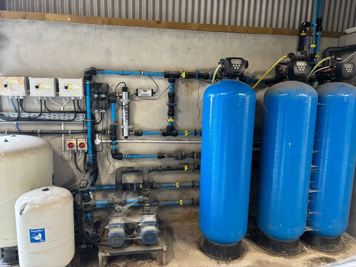 30000 litre water softener - Image 1