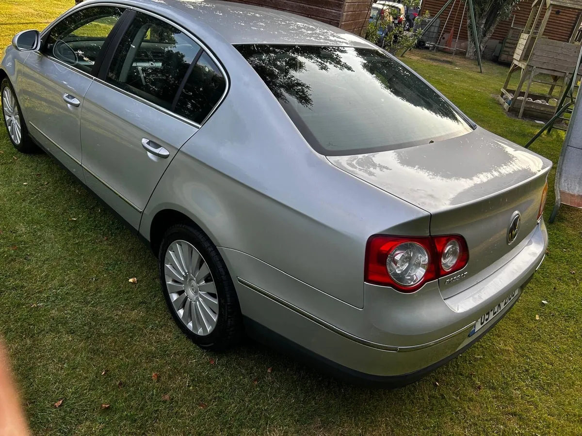 09 Highline Passat 2.0tdi - Image 2