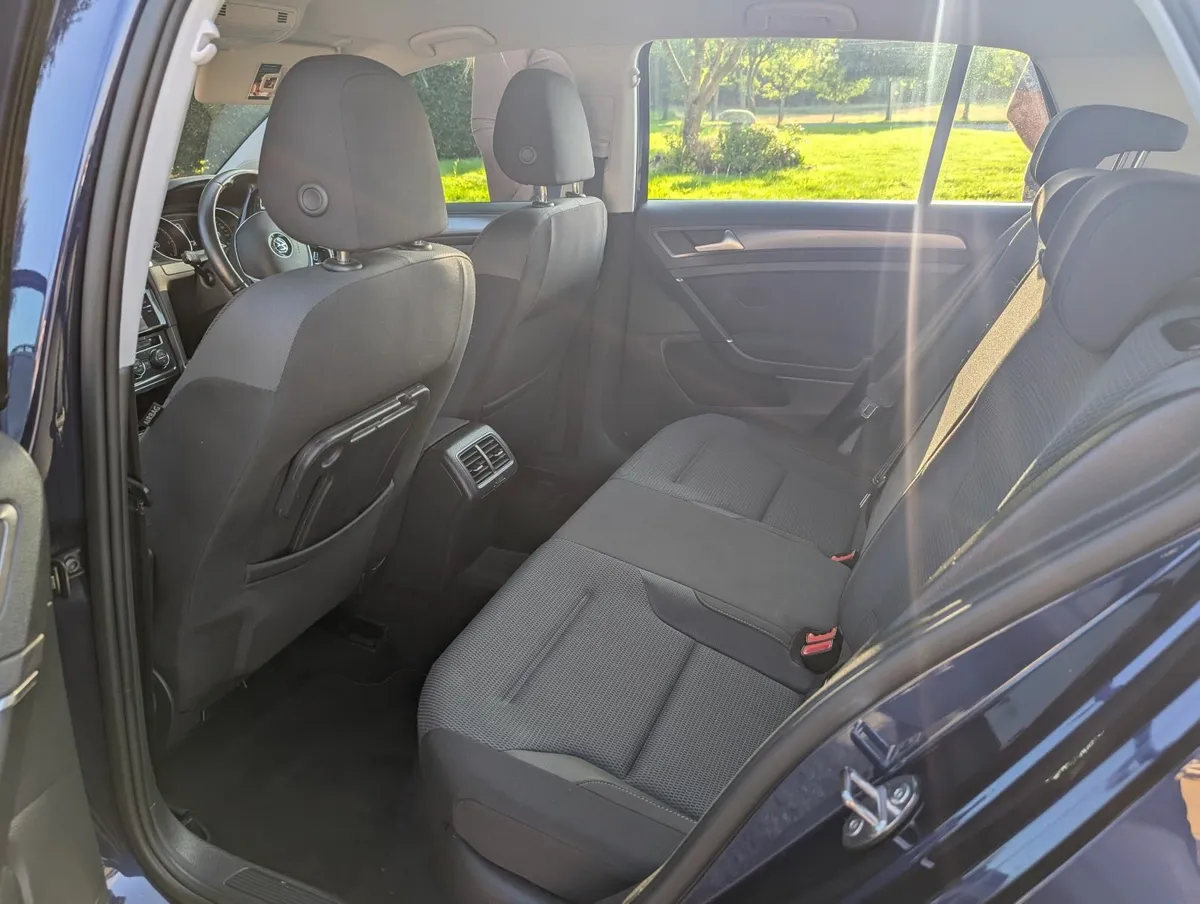 Volkswagen Golf 2019 - Image 2