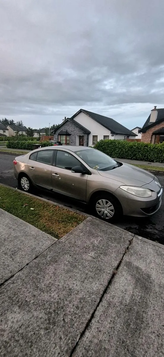 Car - Image 3
