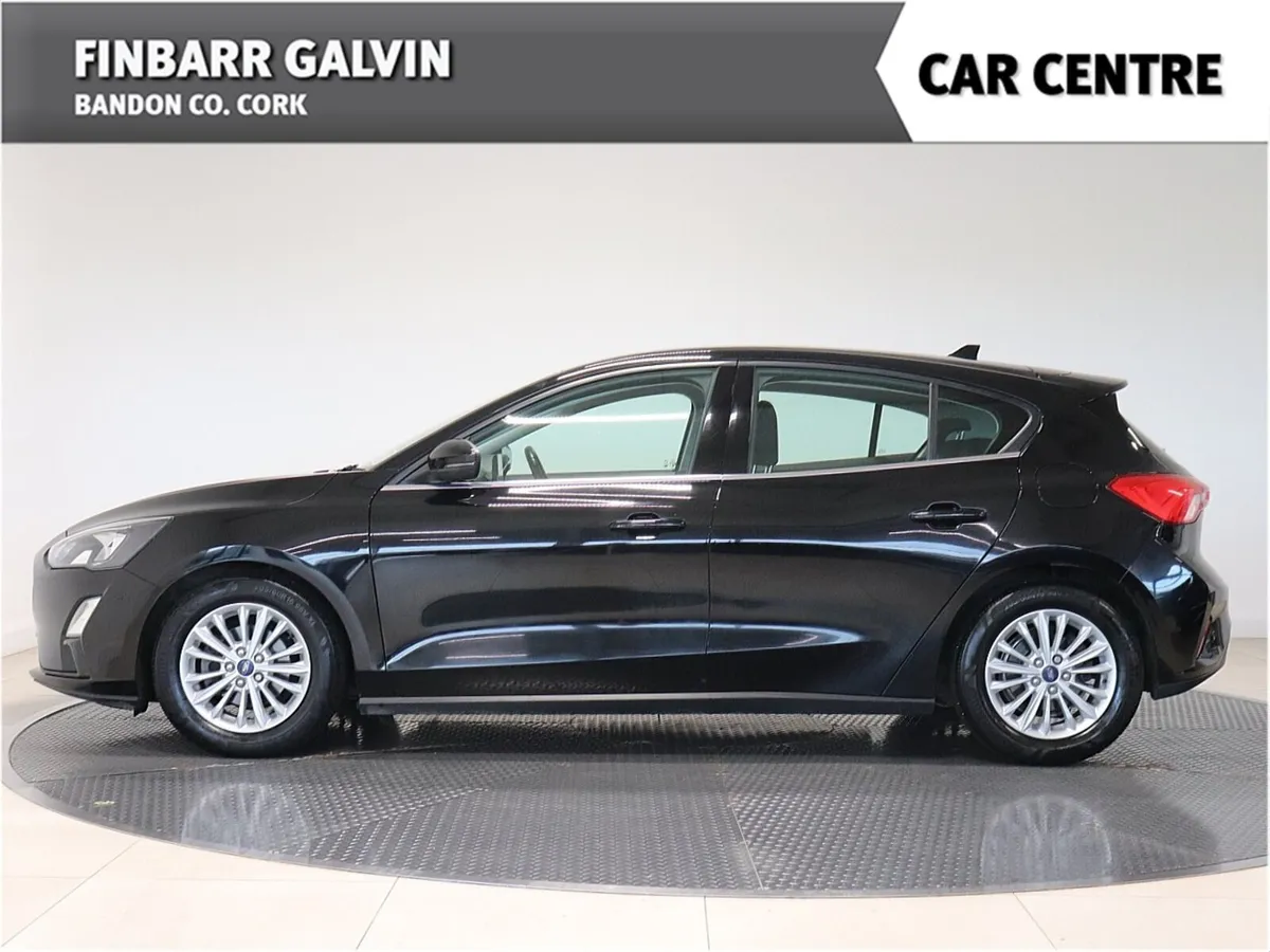 Ford Focus 1.5 TDCI TITANIUM - Image 3