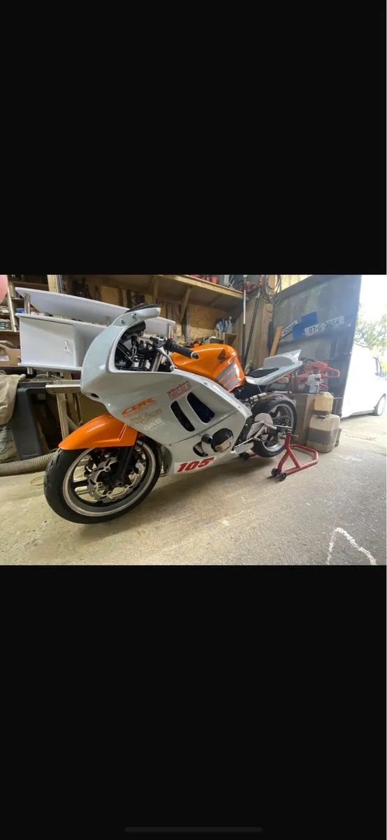 Cbr 600 Track bike - Image 2