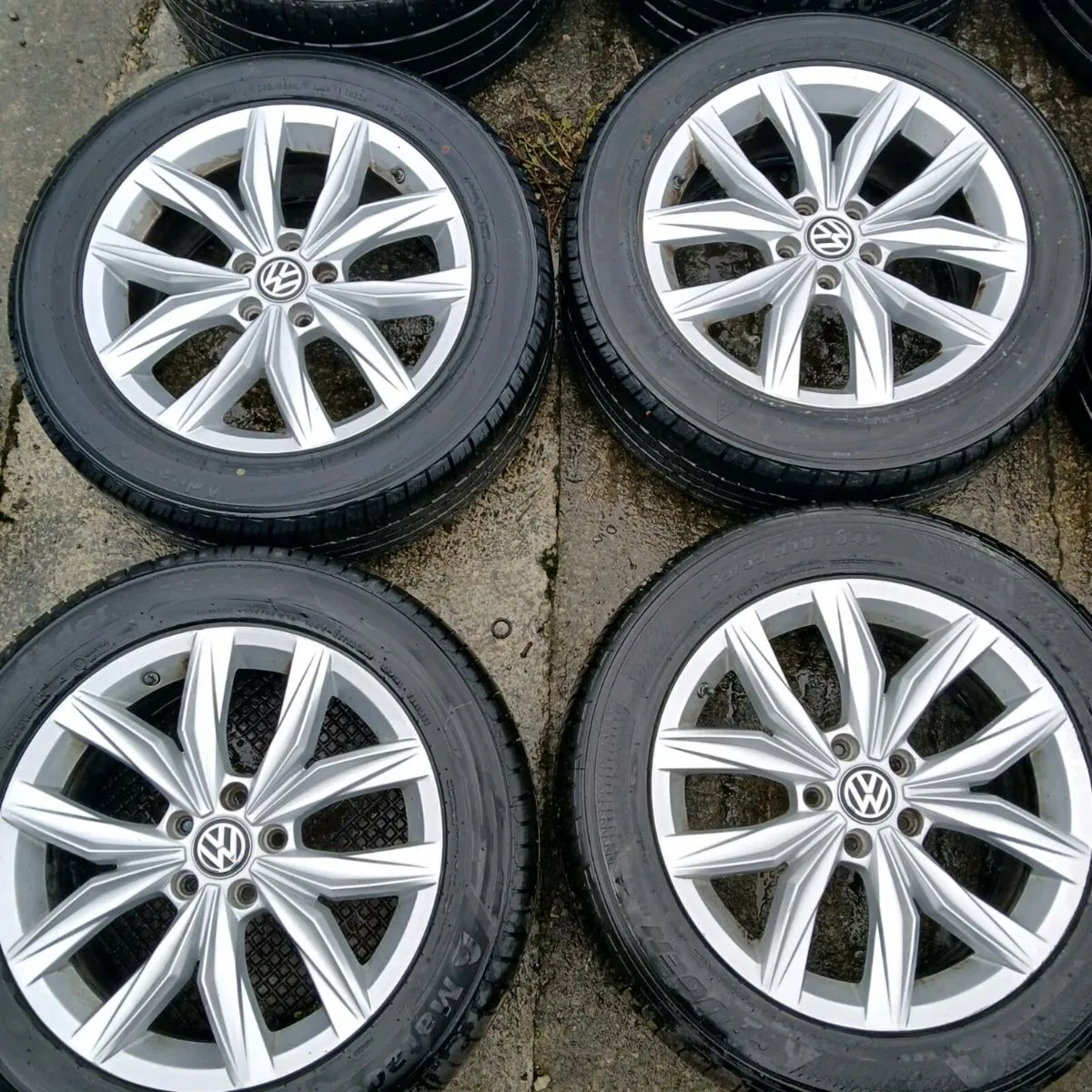 Bmw genuine alloys vw wheels audi alloys - Image 1