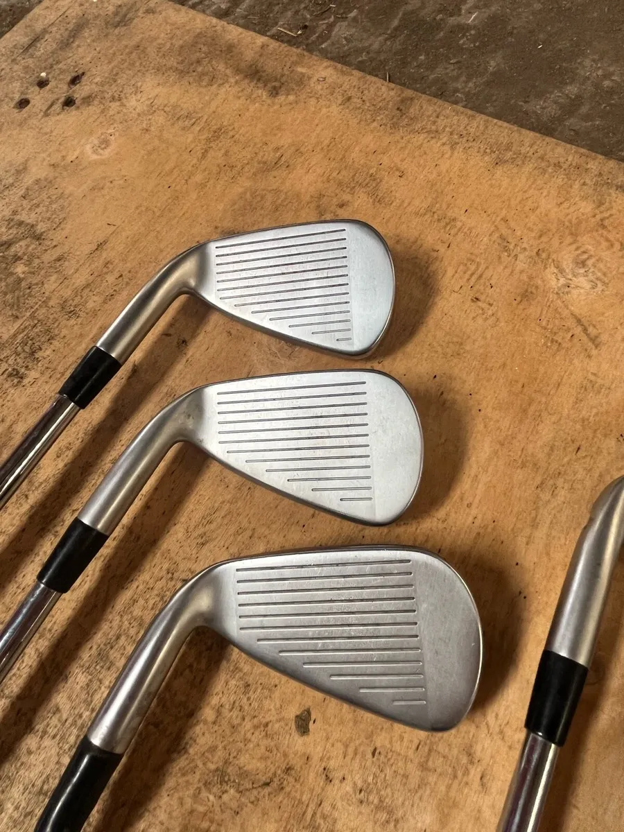 Mizuno jpx 900 hot metal irons - Image 3