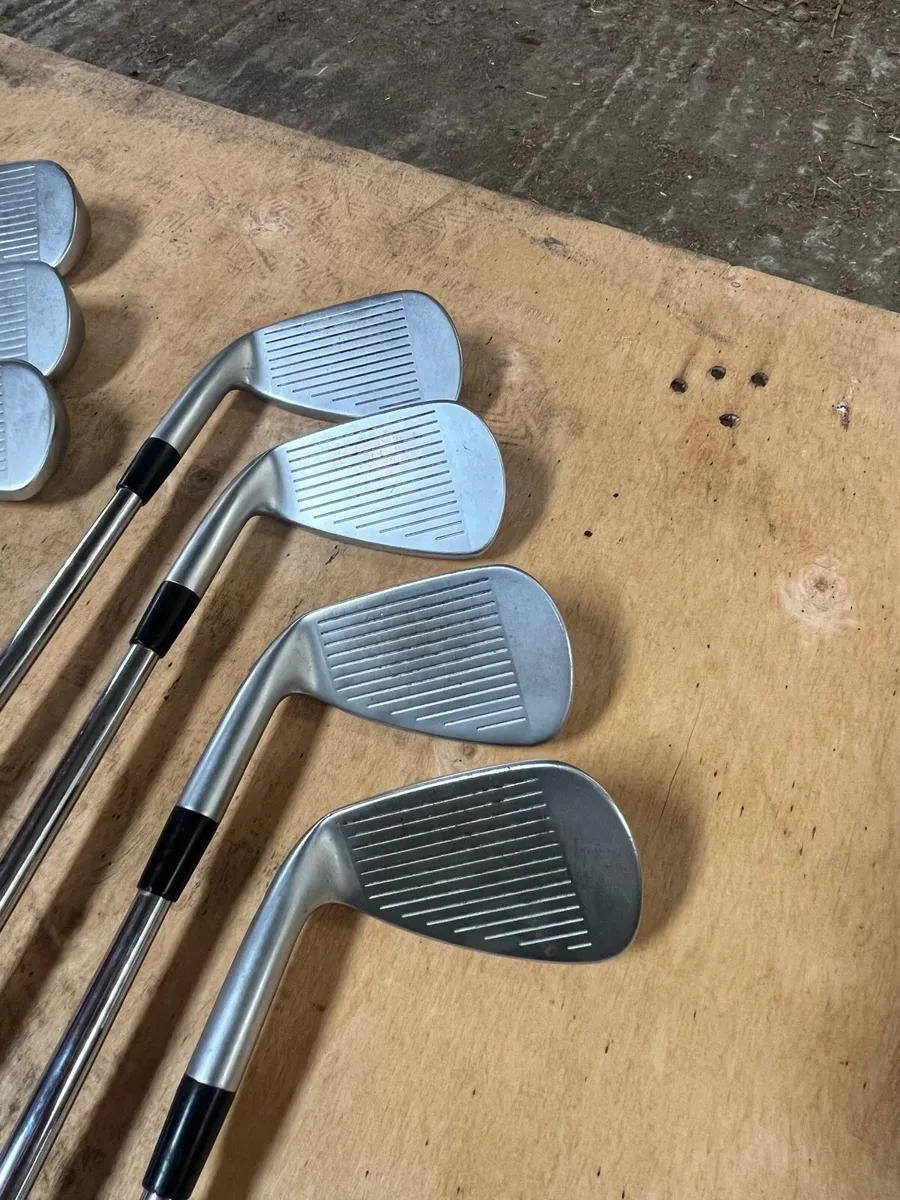 Mizuno jpx 900 hot metal irons - Image 4
