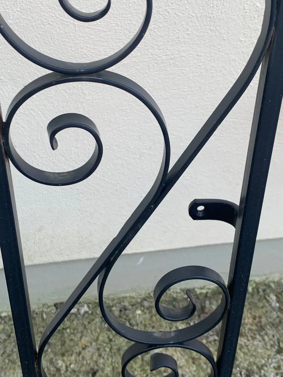 Door Metal Arch - Image 1
