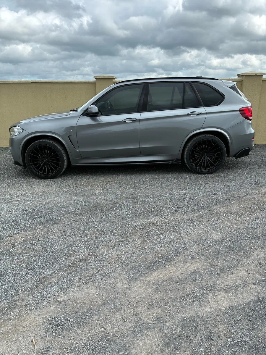 BMW X5 2015 25D XDRIVE M-SPORT N1 CREWCAB PAN ROOF - Image 4