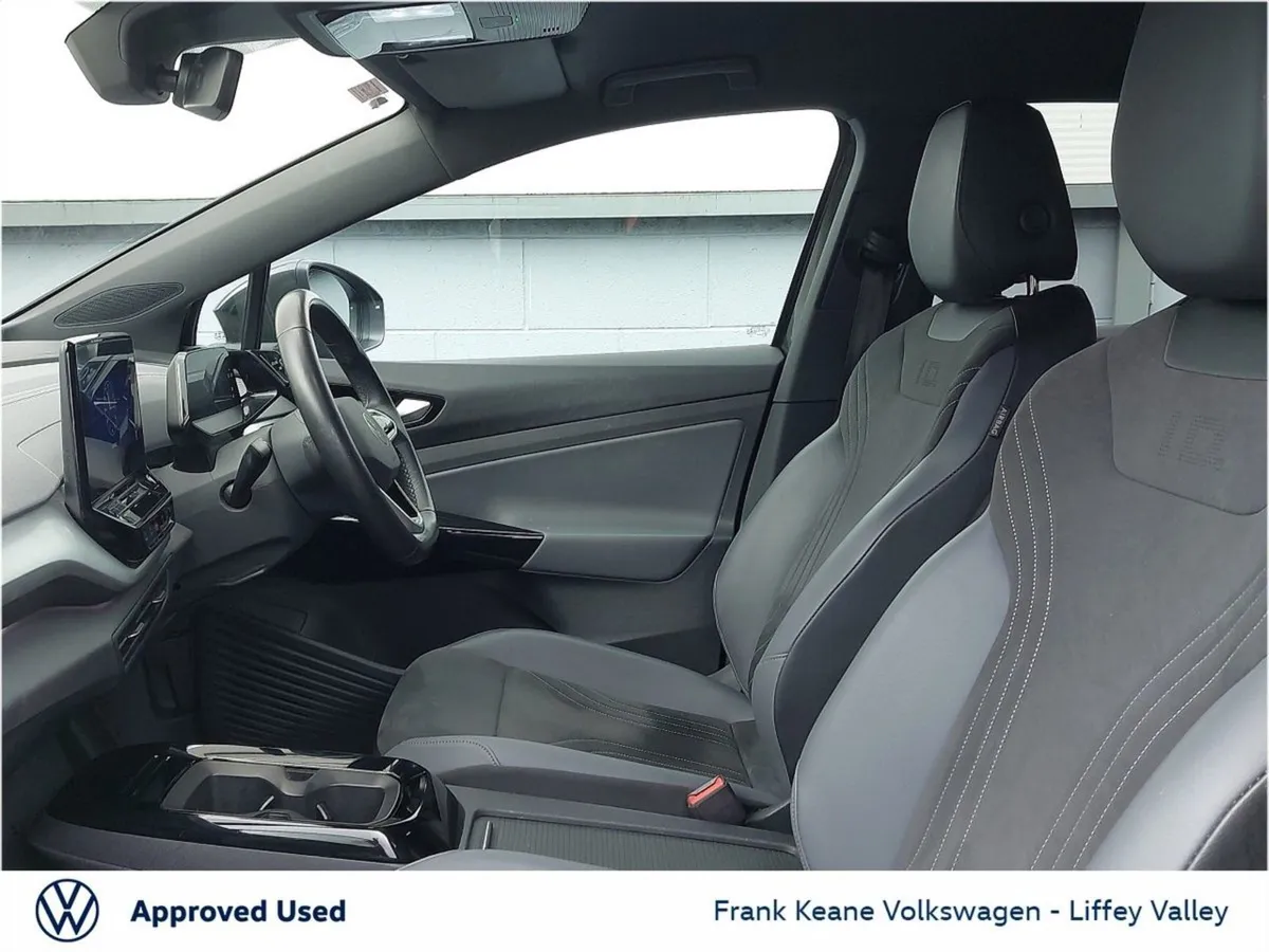 Volkswagen ID.4 77kwh Life DX 174BHP  manganese G - Image 4