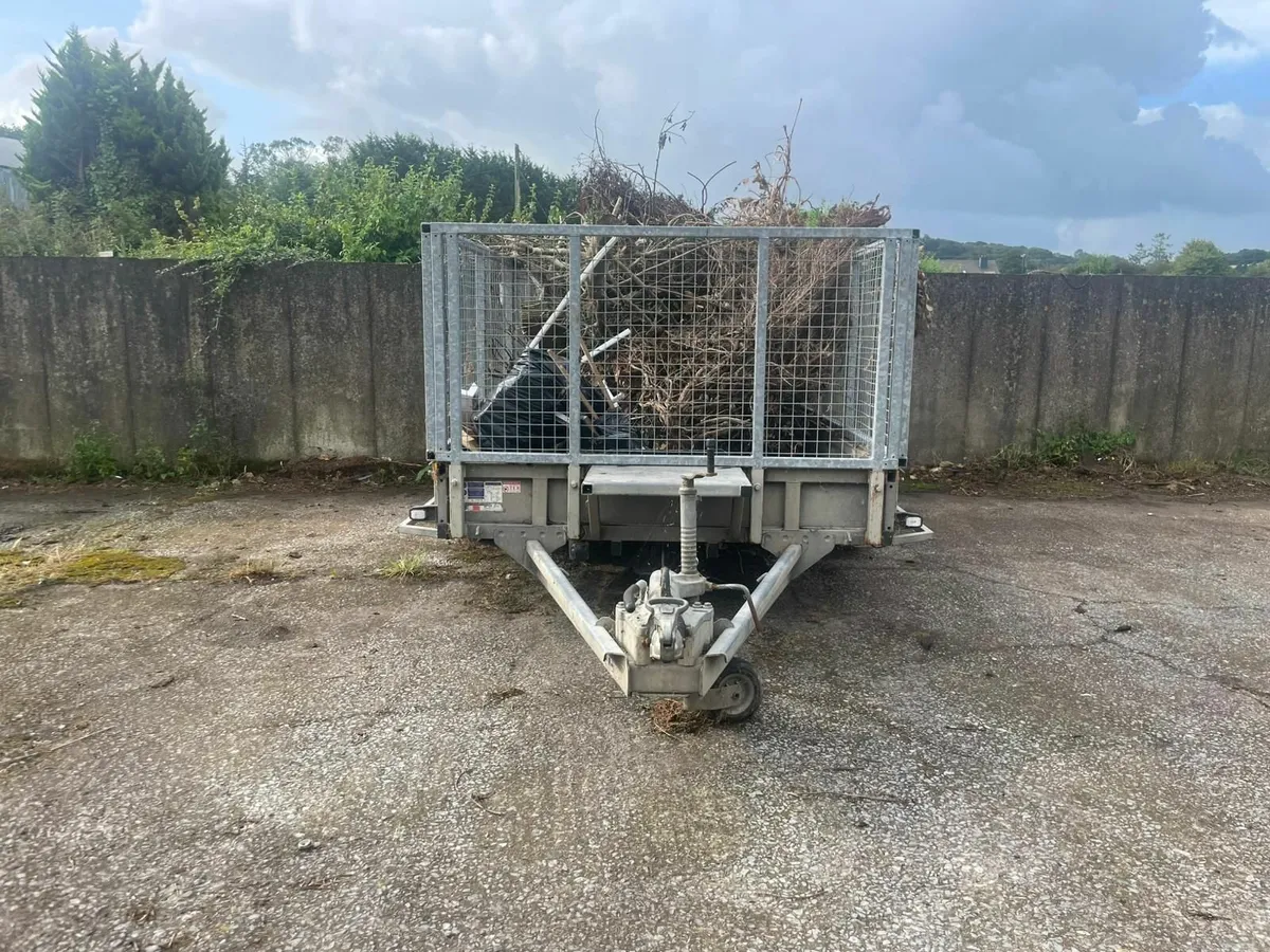 Tralier - Image 1