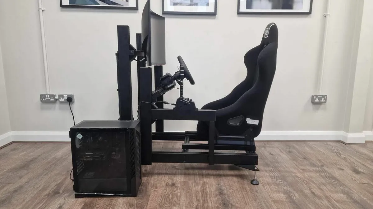 Racing Simulator - Image 1