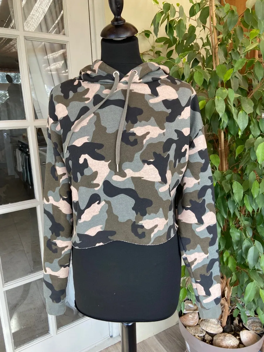 Cropped top size 10