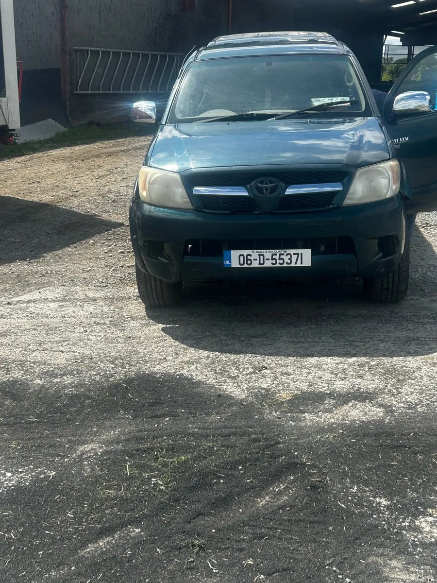 Toyota hi lux for sale - Image 1