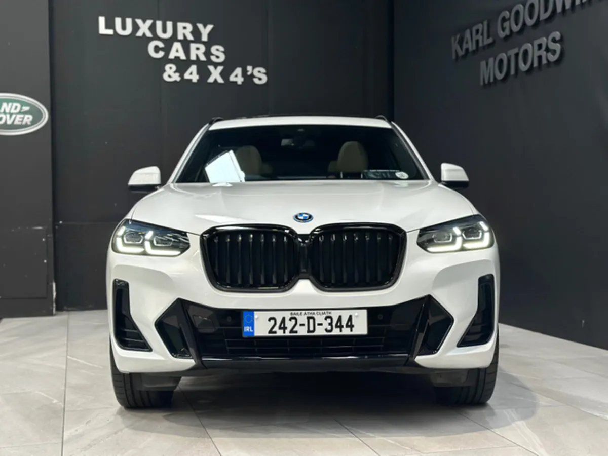 X3 M-SPORT 30e PHEV HIGH SPEC - Image 2