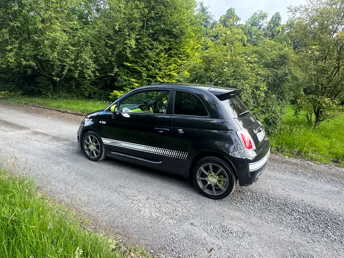 Fiat 500 ABARTH 1.4 TURBO AUTOMATIC - Image 3
