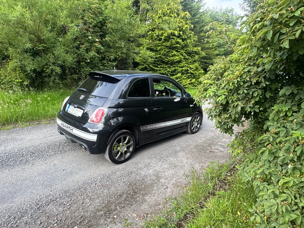 Fiat 500 ABARTH 1.4 TURBO AUTOMATIC - Image 2