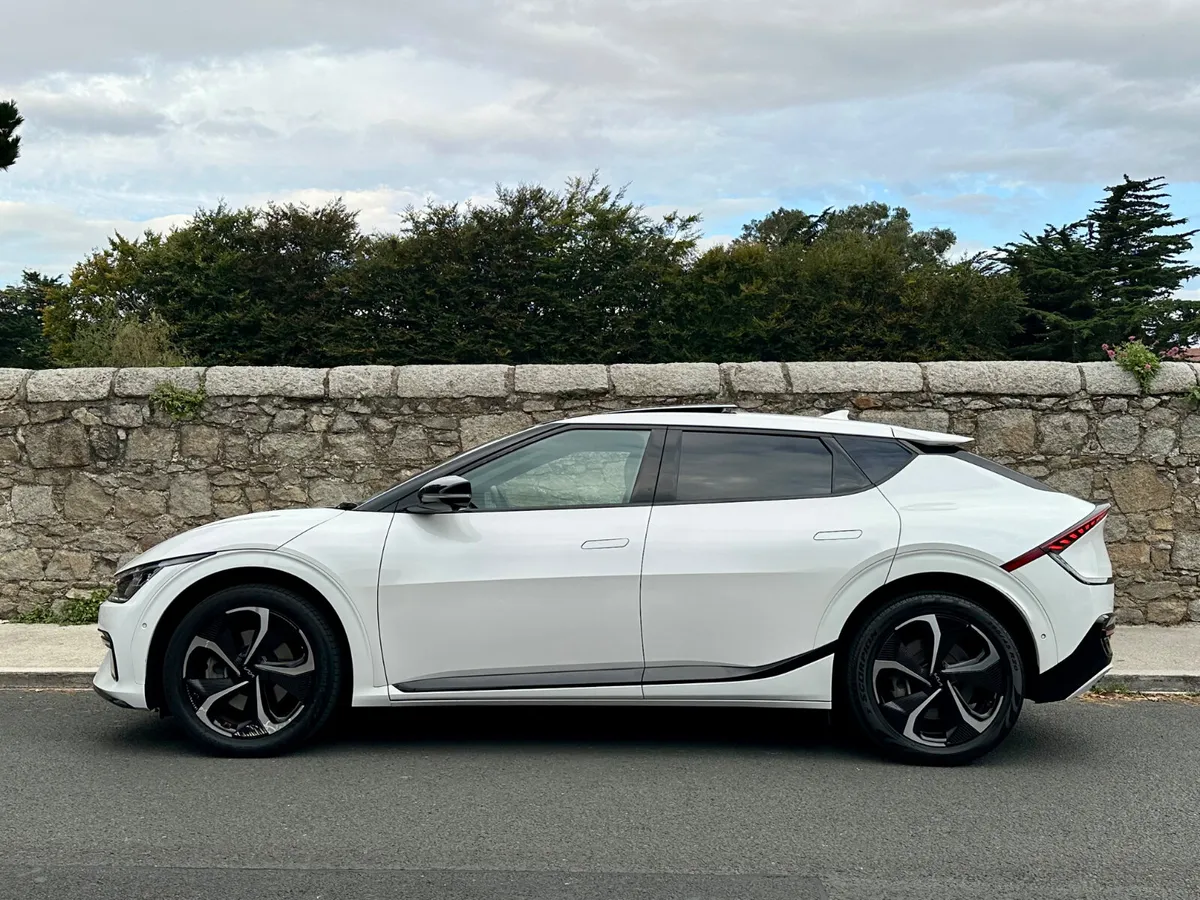 Kia EV6 2022 GT Line | One owner from new. - Image 4