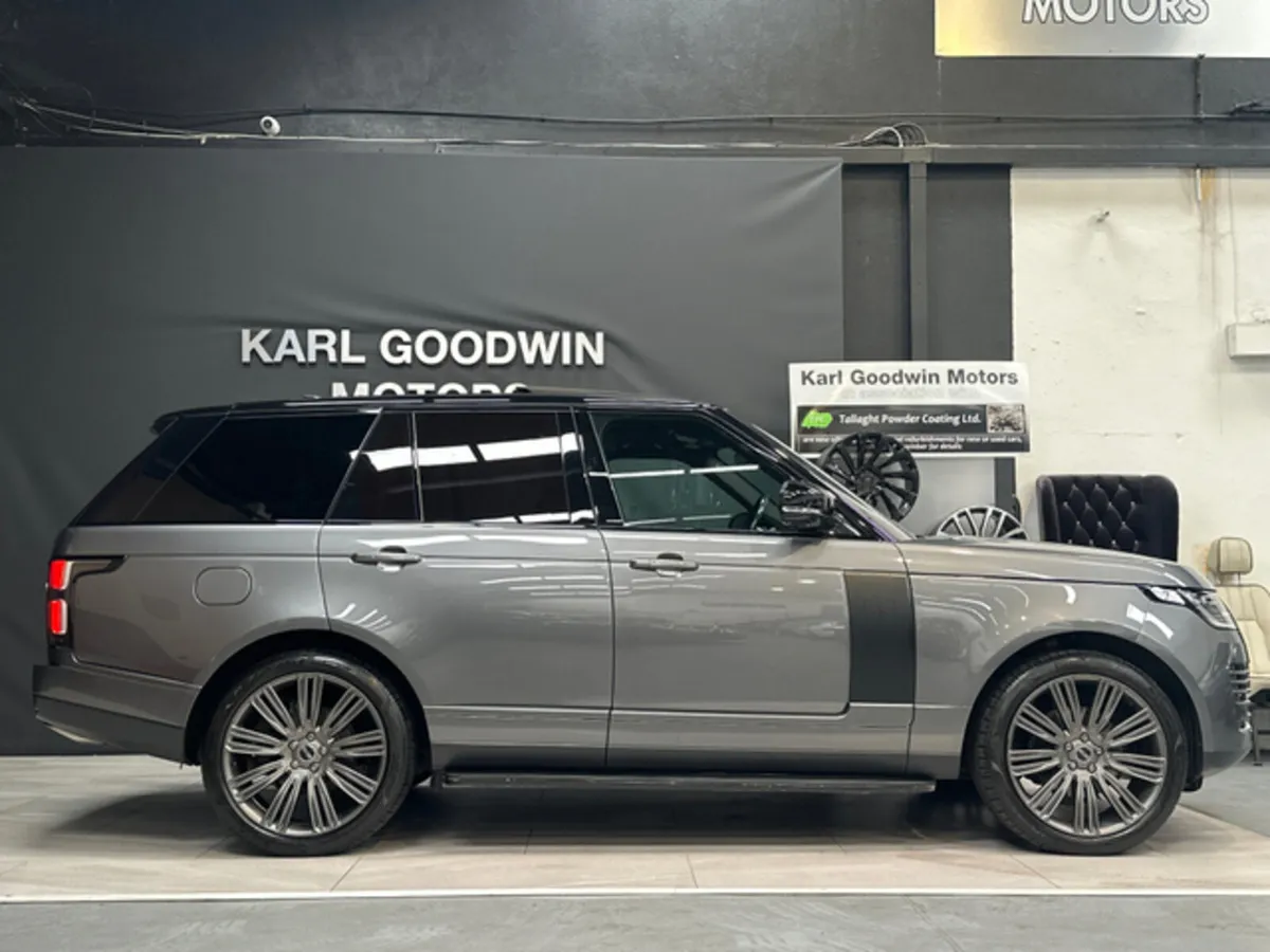 3.0 TDV6 VOGUE LOW MILEAGE - Image 4