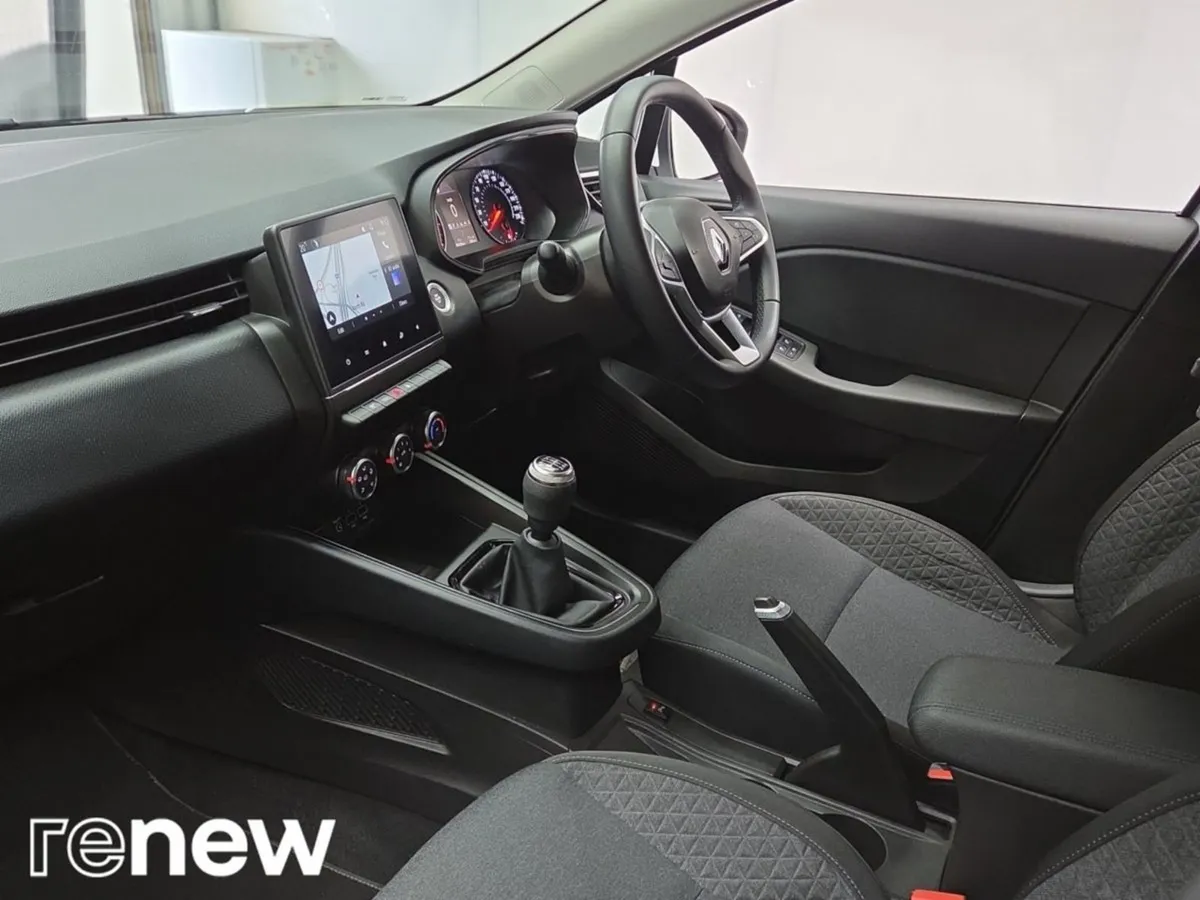 Renault Clio Iconic TCe 90 - Image 3