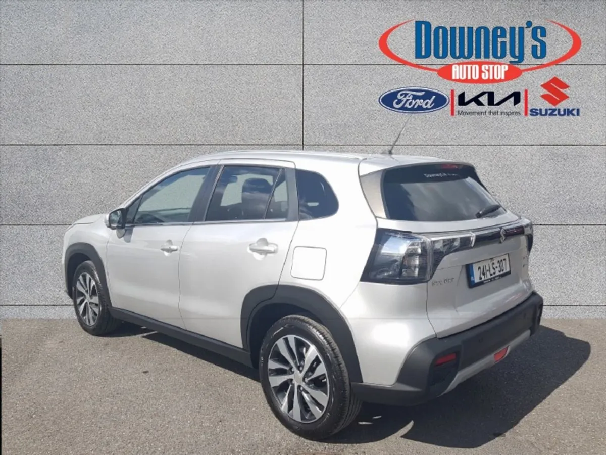 Suzuki S-CROSS Ultra 4X4 1.4 Petrol - Image 3