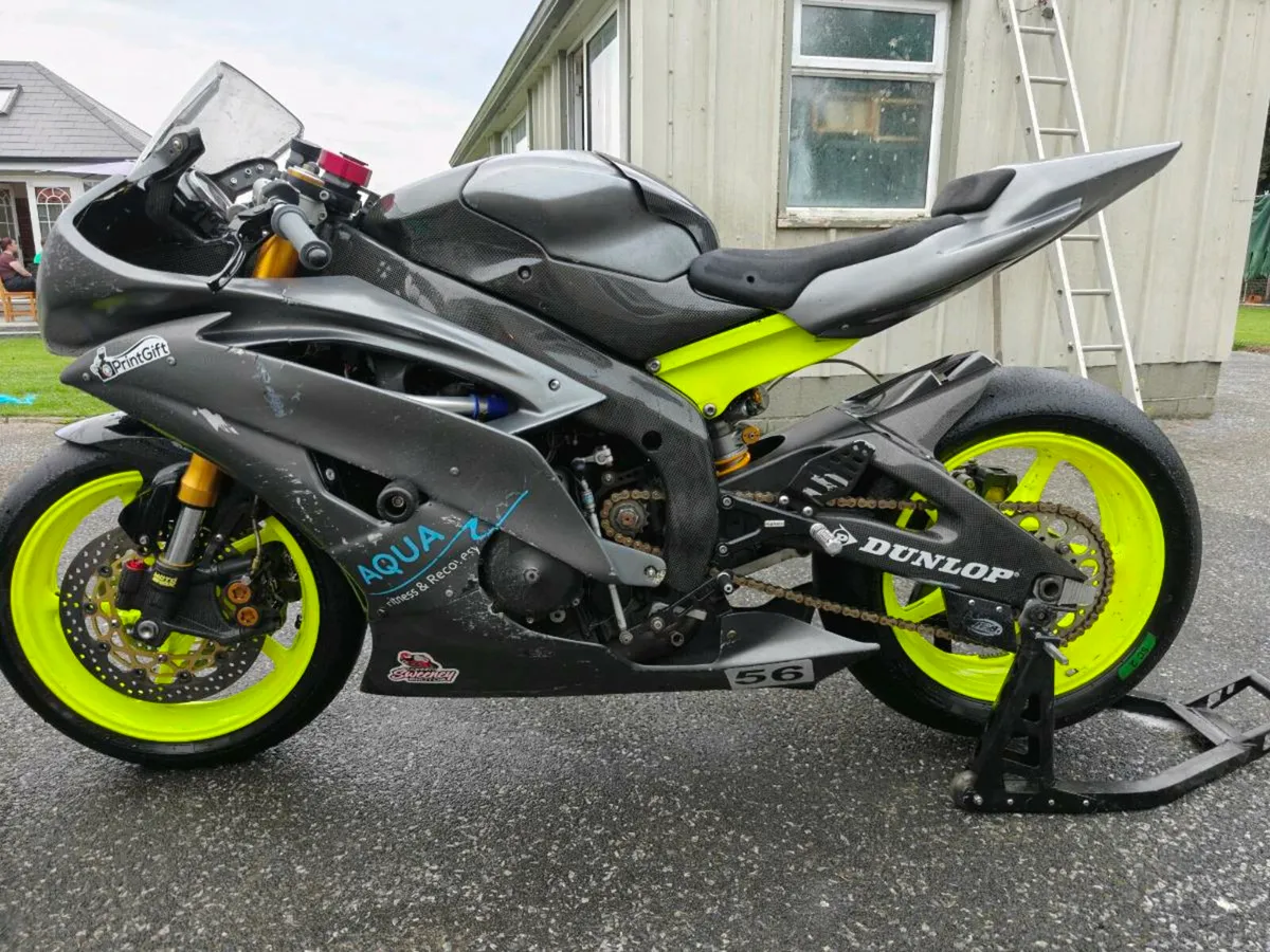 Yamaha R6 track bike - Image 2