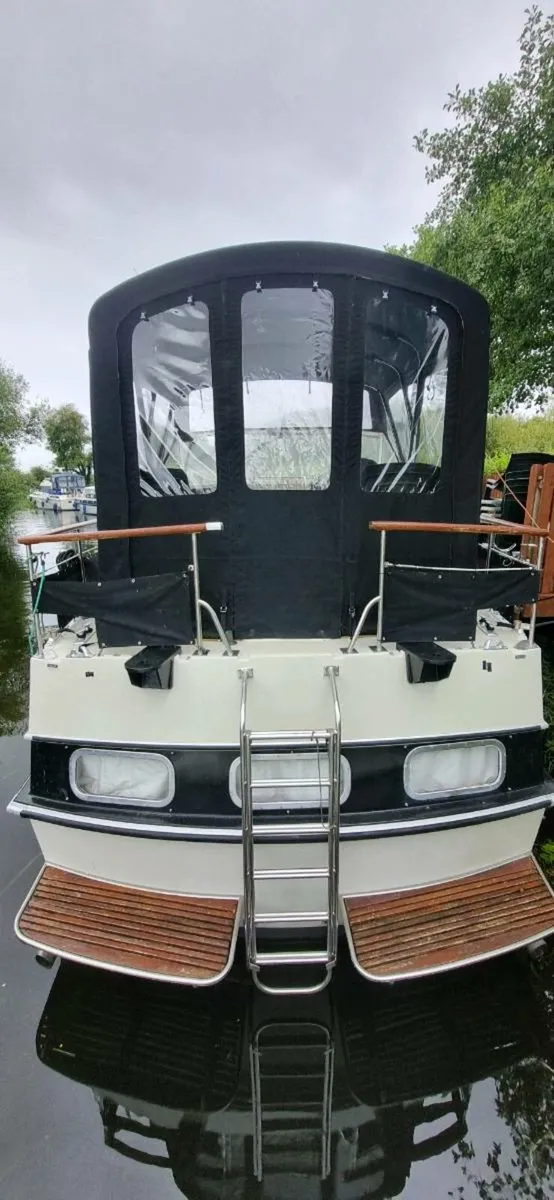 Broom Continental - Image 3