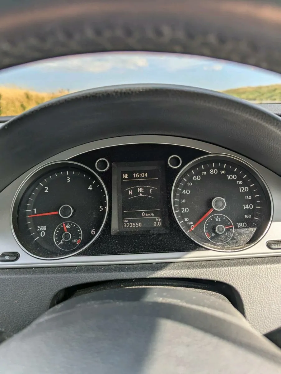 2012 VOLKSWAGEN CC 2.0 TDI - Image 2