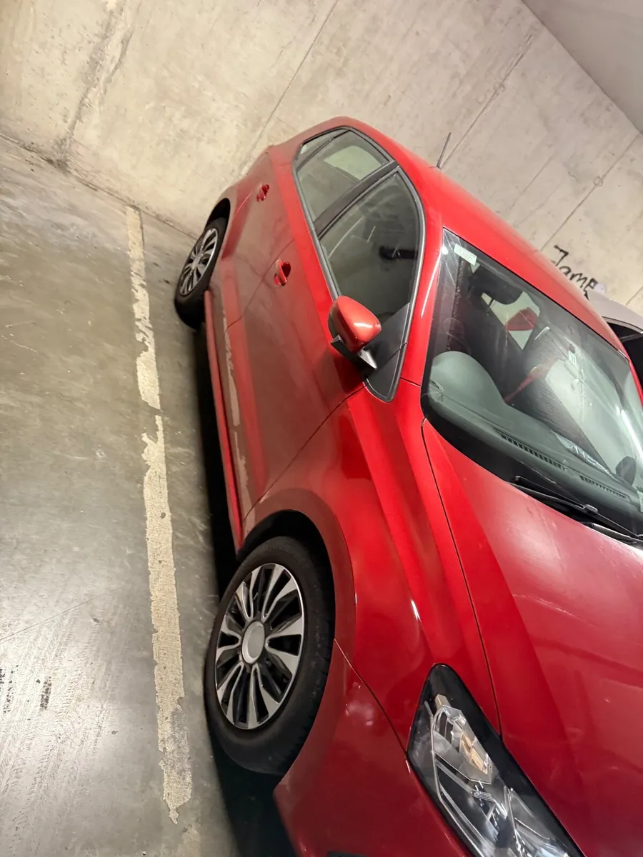 Volkswagen Polo 2014 - Image 1