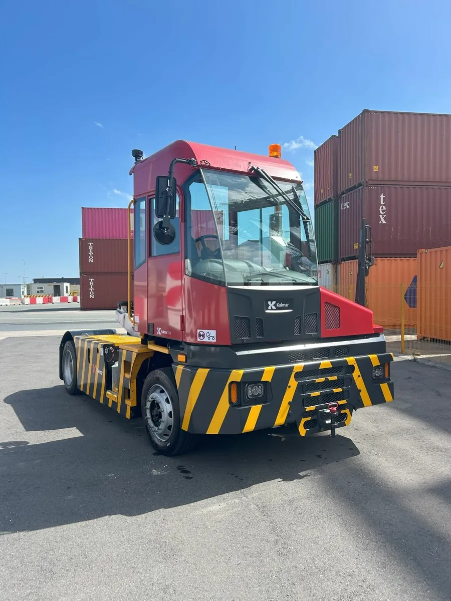 Kalmar Terminal Tractor - KT2i - Image 3