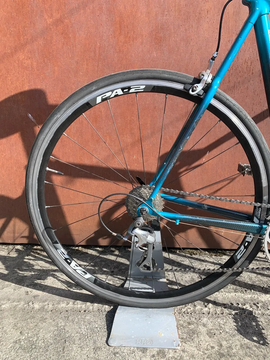 Giant Cadex CFR2 - Image 2