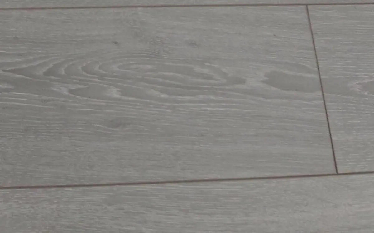Kronotex Silver Oak Laminate Floor Boards - Image 2