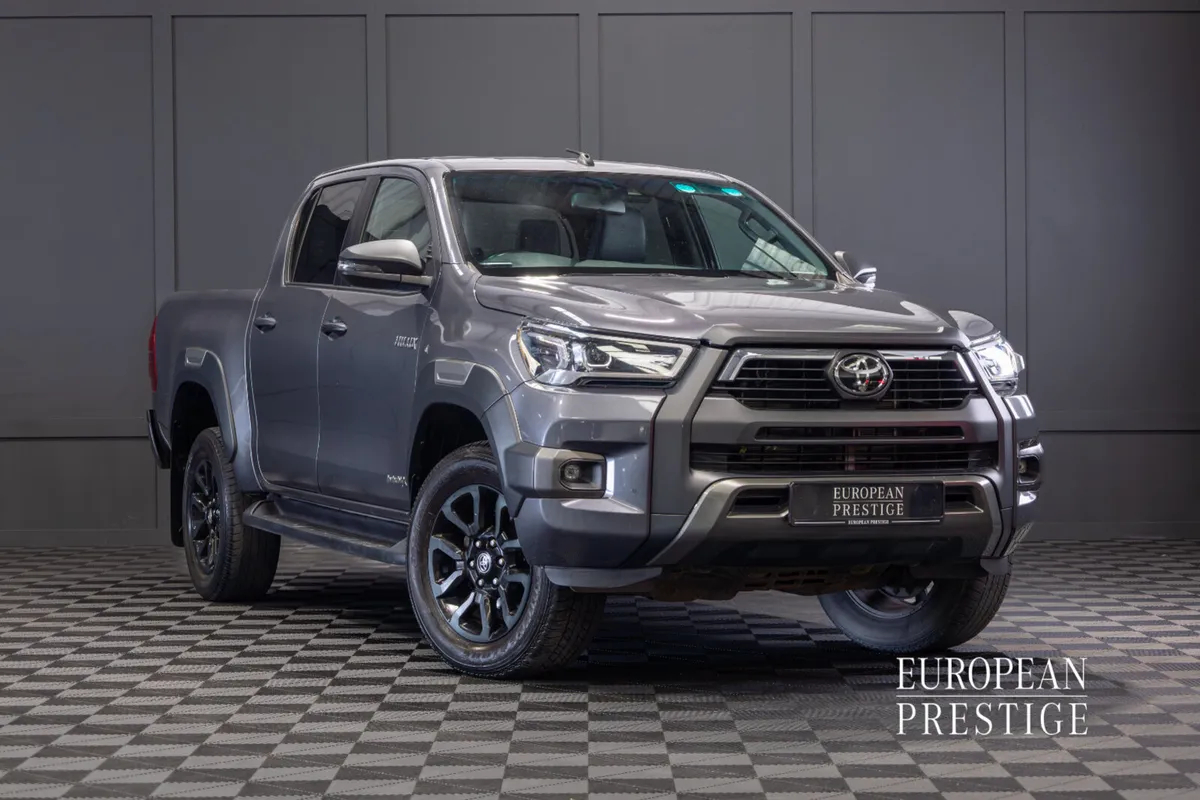 2023 Toyota Hilux Invincible 5 Seat N1 Crewcab - Image 1