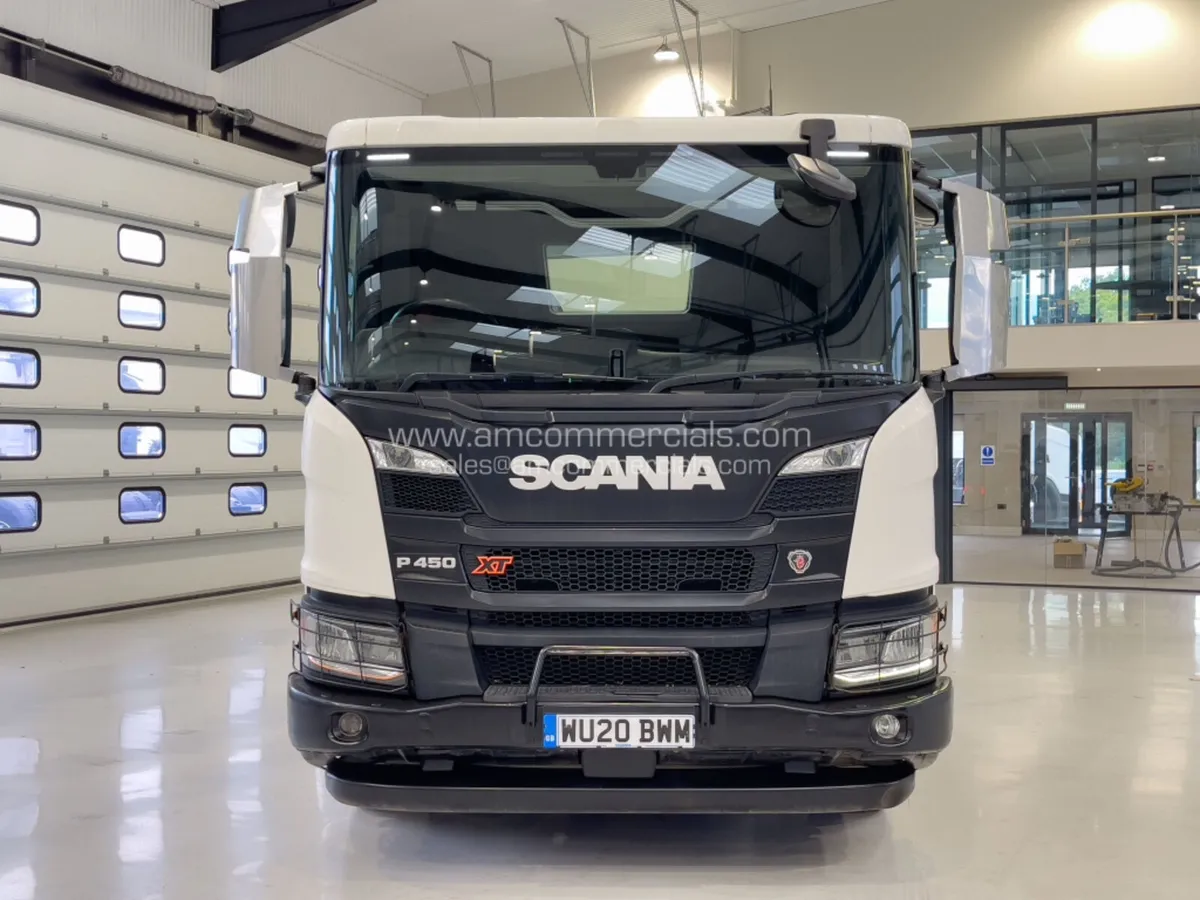 2020 (20) SCANIA P450 XT 6X2 REARLIFT AXLE - Image 2