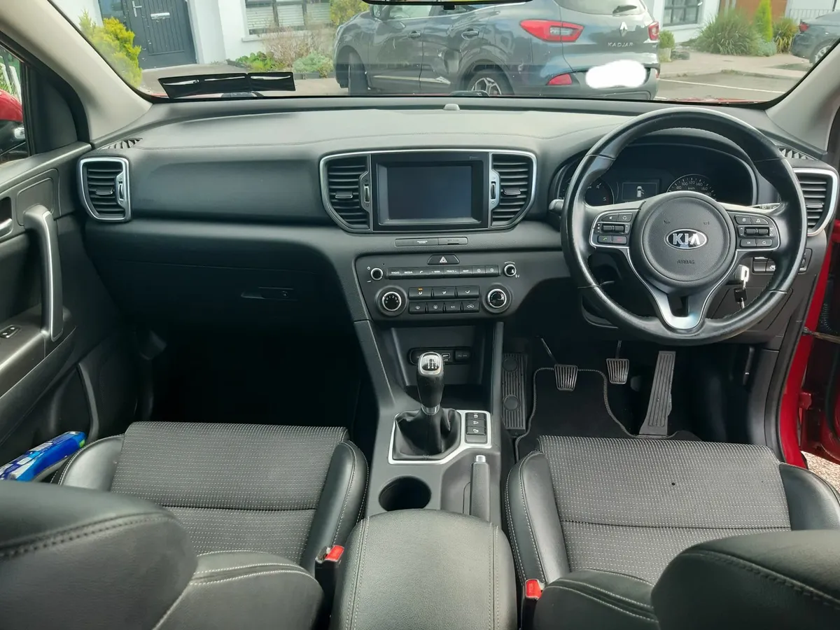 Kia Sportage 2016 - Image 2